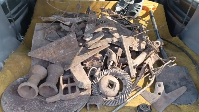 КОП МЕТАЛЛА НЕДАЛЕКО ОТ ДОМА! ТХ-850!