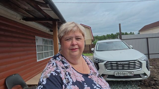 Рыба нв мангале как хотел Сафар.Дачные дела продолжаются/ косим газон, высаживаем клубнику./