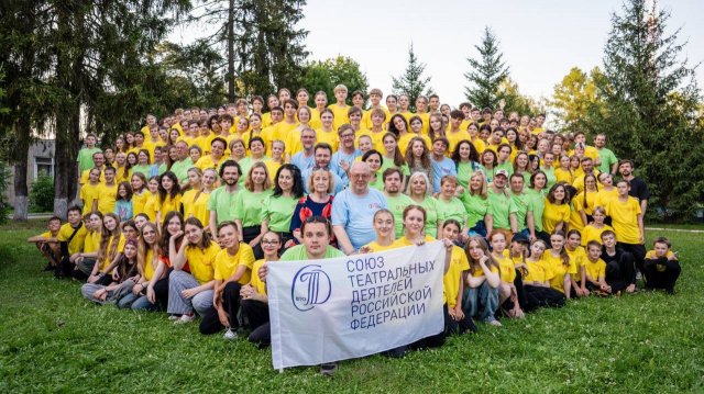 «Театральные каникулы – 2025»