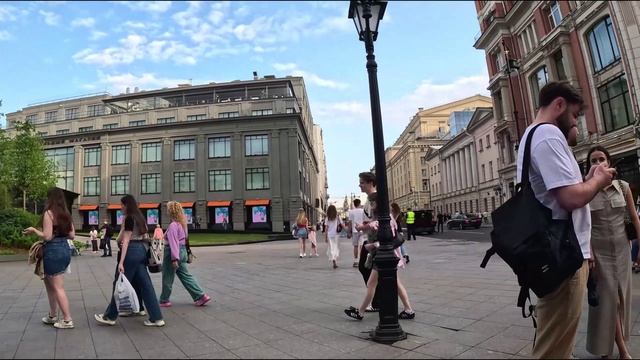 🔥 2025: такую Россию больше никто не покажет! Невероятные русские девушки на улицах