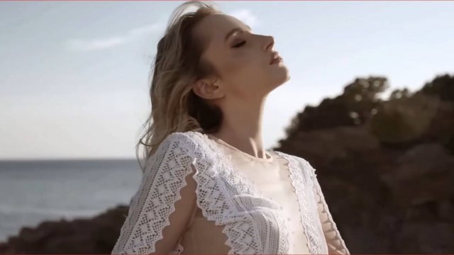 KorgStyle Life & DIAZZA - Lost in Light - New Italo Disco_Full HD