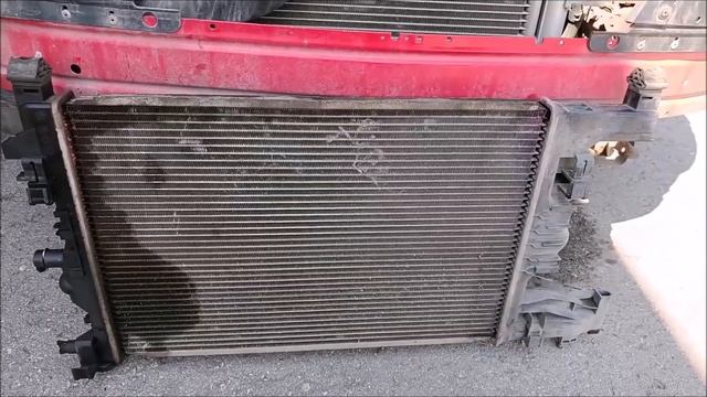 Замена радиатора Опель Астра j