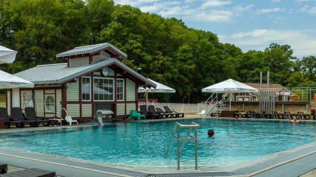 Кремниевы термы – база отдыха на термальных источниках