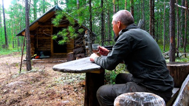 Таёжные заботы. Сборка новой техники.