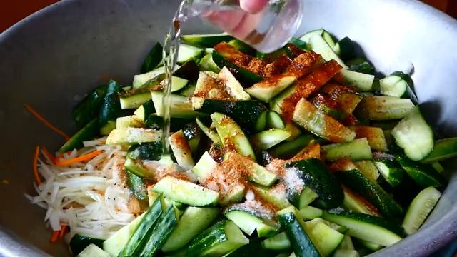 Обалденный рецепт ОГУРЦЫ ПО-КОРЕЙСКИ!