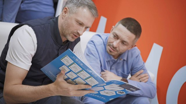 Съёмка и монтаж презентационного ролика с выставки #видеосъемка #видеомонтаж #видеопродакшн