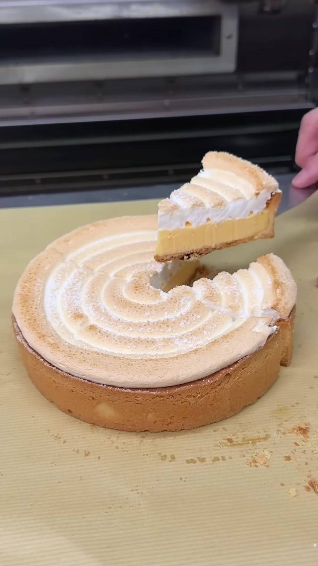 Хрустящий лимонный пирог🍋
