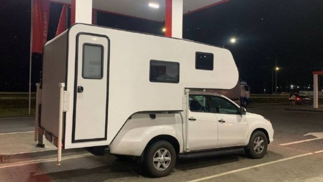 Самый ожидаемый кемпер этого года. Пилигрим STL370. Первое впечатление.