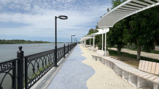 Реконструкция Комсомольской набережной, Астрахань