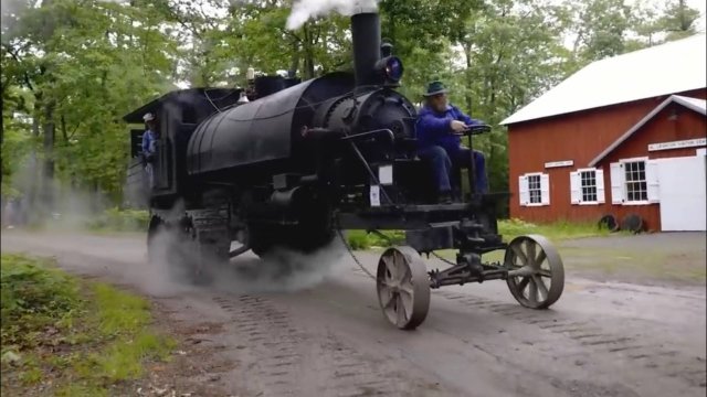 МОЩЬ! Мужики превратили старый паровоз в трактор! #3