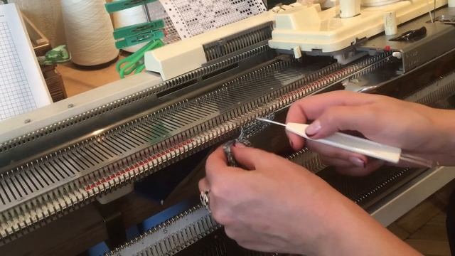 Плед по спирали на любой вязальной машине