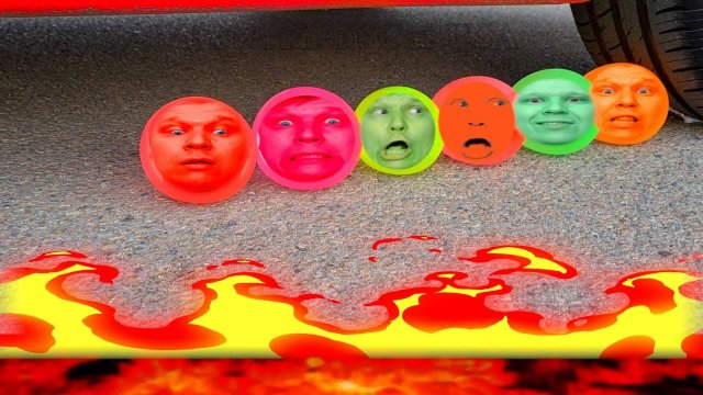 Машина давит предметы колесом! Эксперименты с колесом! Давим говорящие шарики! Залипалка ASMR