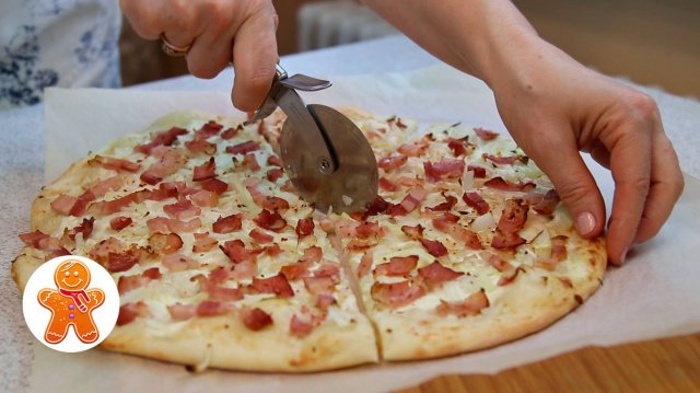 Быстрый огненный пирог ✧ Белая пицца ✧ Немецкий Flammkuchen