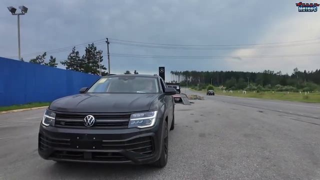Выдали VW Tavendor и VW Teramont X клиентам из СПб