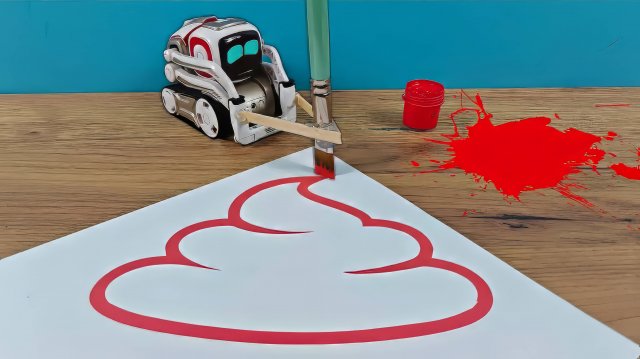 Что если роботу Cozmo дать кисточку и краску для рисования?