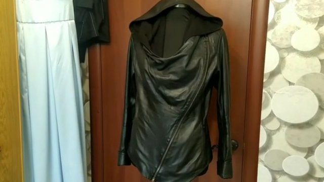 Как увеличить кожаную куртку на несколько размеров.