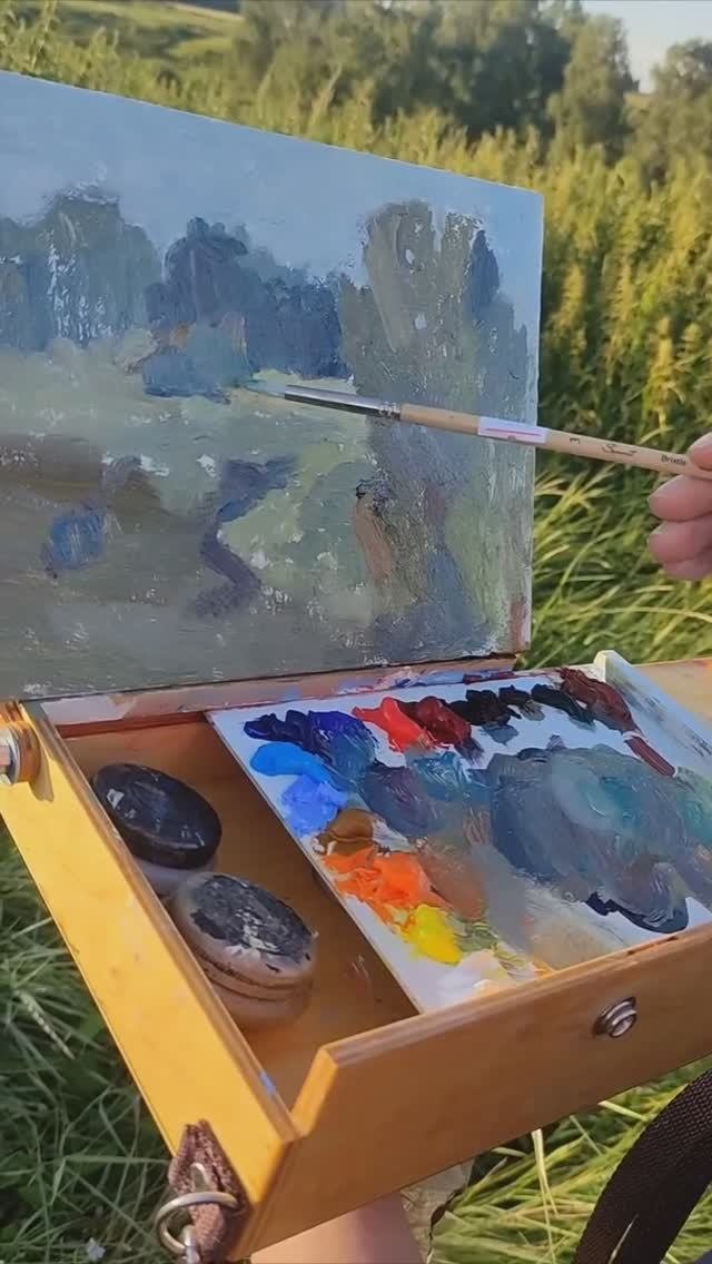 Выбралась на пленэр.