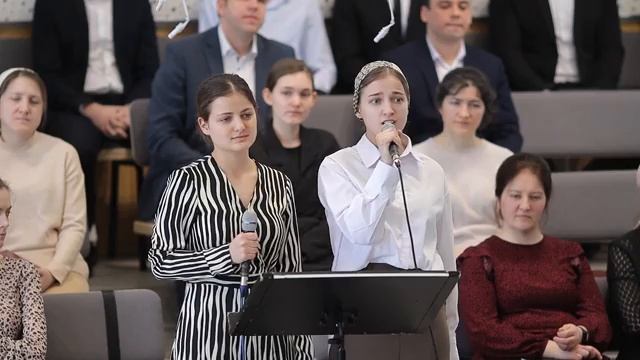 В нашей жизни, где столько труда ♥️ христианские стихи