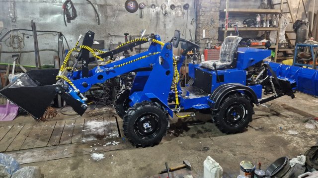 Самодельный Минипогрузчик 4х4 20лс переломка