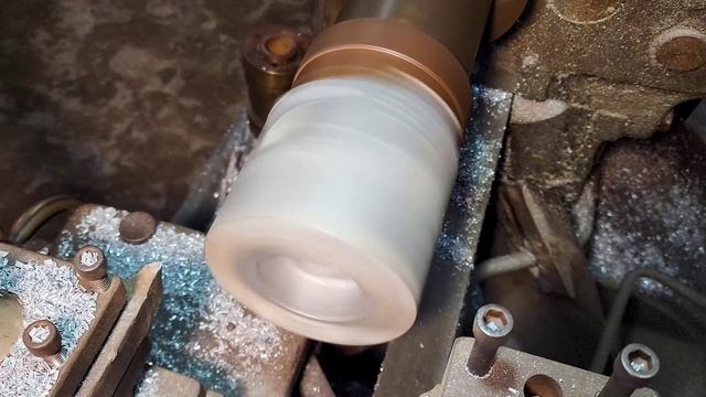 Пакистанские мастера - невероятный процесс изготовление поршней для грузовика из чугуна