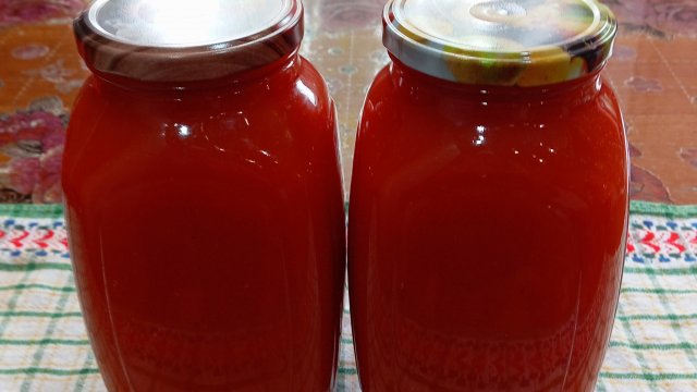 Готовим очень вкусный томатный сок без соковыжималки. Легко и просто.