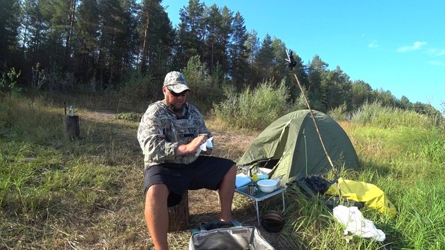 СПУСТЯ 20 ЛЕТ, ВЕРНУЛСЯ НА ЭТО МЕСТО! РЫБАЛКА ДЕДОВСКИМ СПОСОБОМ \ НОЧЬ НА БЕРЕГУ, ВЫХОД ГОЛАВЛЯ.