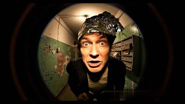 Кто стучится в дверь ко мне