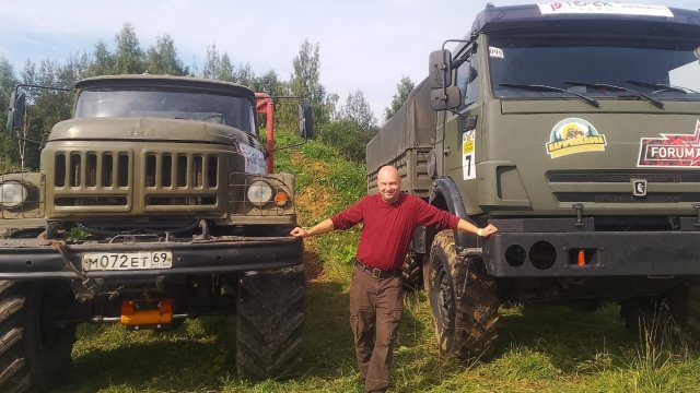Гонка"ТИТАНОВ"в парке Павлова.