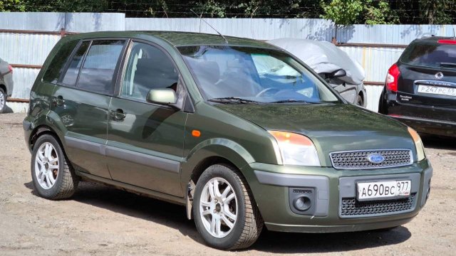 Ford Fusion, 2006