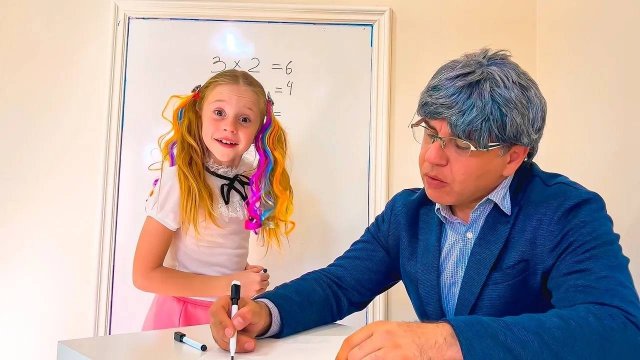 Настя и Мартин показывают как важно дружить в школе