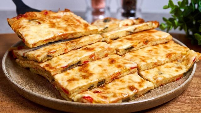Самый Простой и Вкусный Рецепт Ленивой Пиццы! Невероятно вкусно и бюджетно!