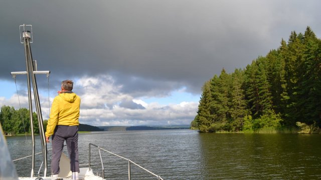 Путешествие на моторной водоизмещающей яхте . Сели на мель. Фестиваль под угрозой. Часть 3