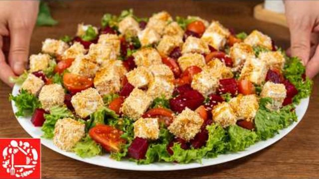 Салат, который станет звездой вашего стола! 🍅🧀 Ни одного праздника без этого салата!