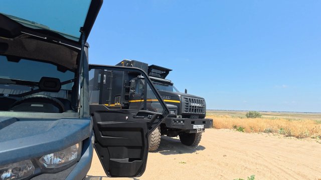 33-й день на Камышеватской косе. подвезли лебедя. купили багги.