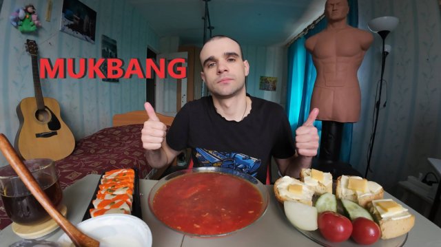 МУКБАНГ БОРЩ ДОМАШНИЙ / БУТЕРБРОДЫ / ОВОЩИ / ХАЛВА / MUKBANG ASMR АСМР