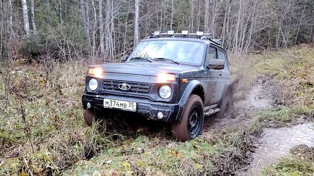 Для чего мы ездим на Ниве Бронто в глуши? Ответ тут. День деревни!