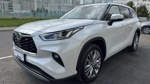 Toyota Highlander 2025 Limited Edition, в Наличие или под заказ. С последней Руссификацией.
