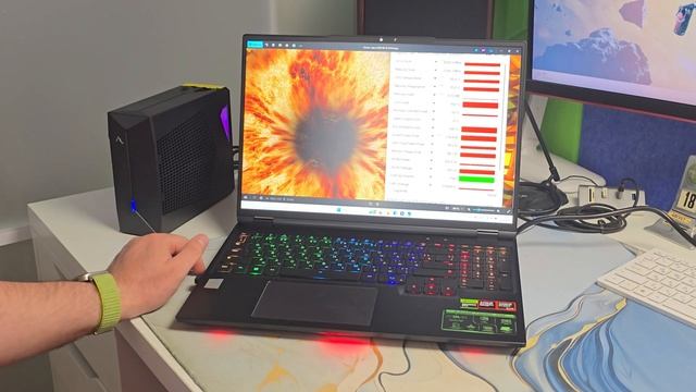 Обзор Maibenben X16e с водяным блоком охлаждения