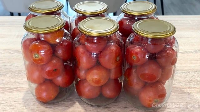 Вкуснейшие помидоры в собственном соку. Рецепт заготовки на зиму