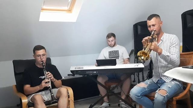 🔴 Sunetul trompetei tale rasuna cu adevărat în inimile noastre