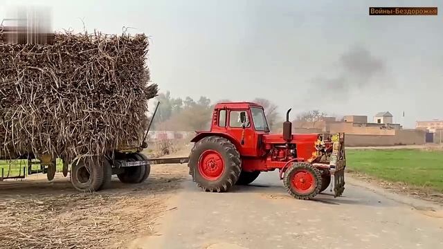 Трактор МТЗ показал кто здесь главный!