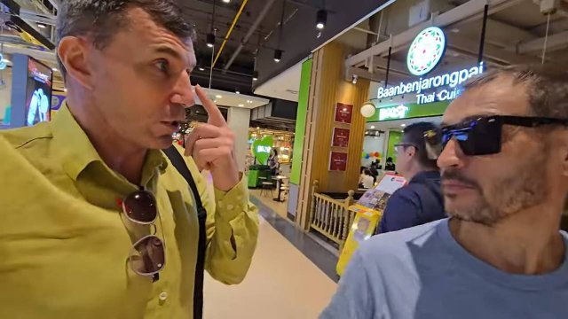 Похождения Артурия. ДЛЯ МОЛОДОГО ИЩЕМ МОЛОДЁЖНЫЕ ШМОТКИ ! ПАТТАЙЯ !