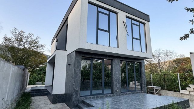 СРОЧНАЯ ПРОДАЖА ДОМА В ЦЕНТРАЛЬНОМ СОЧИ. 25 00 000р