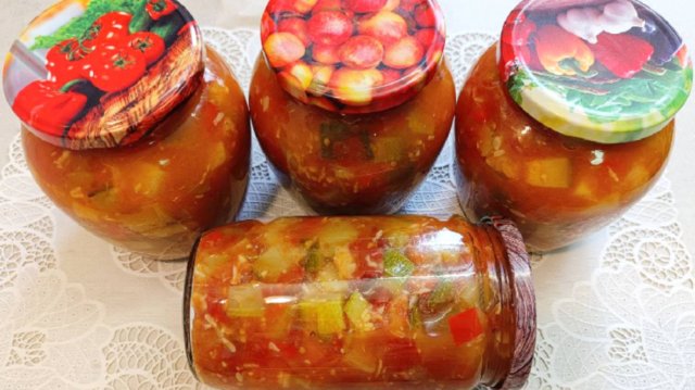 САЛАТ на зиму из КАБАЧКОВ, ПОМИДОРОВ и БОЛГАРСКОГО ПЕРЦА! ВКУСНОТИЩА, пошаговый рецепт!
