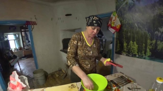 Жизнь в деревне. Готовлю драники на деревенской печи.