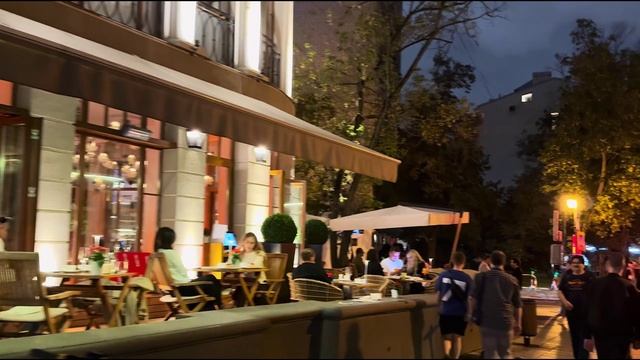 Прогулка по Москве – летняя ночь 🌙 Красивые девушки и дорогие машины