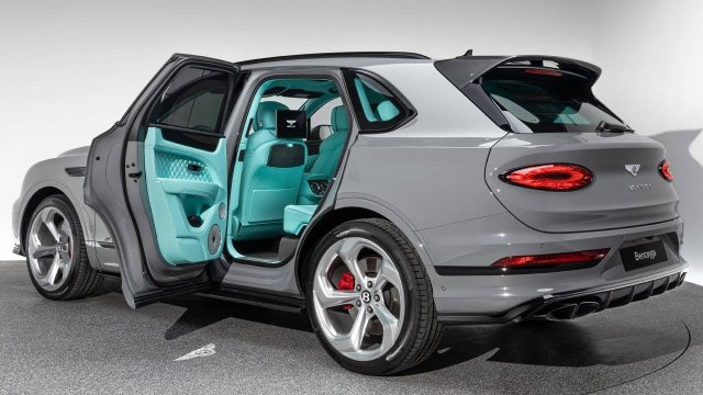 Новый Bentley Bentayga Tiffany — внешний вид, интерьер и звук