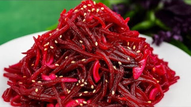 Съедят за минуту! Необыкновенно простой и вкусный САЛАТ из обычной СВЕКЛЫ!