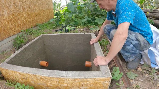 Приступил к следующим этапам на "Коровьем объекте" , куры победили участок! Жизнь в деревне