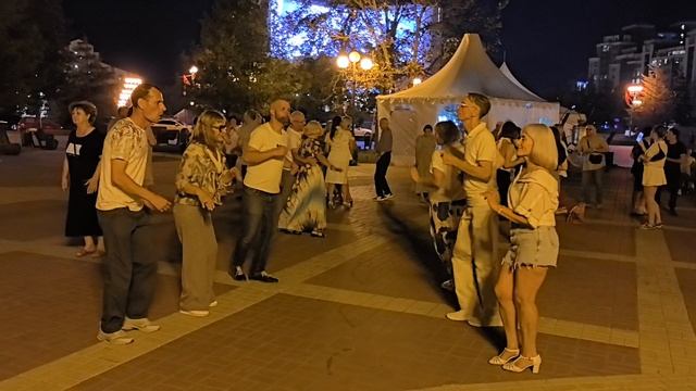 Я полюбил тебя всерьёз... 31.08.25...